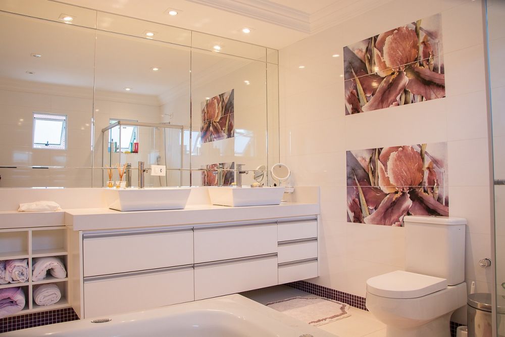 Renovera badrum är ett projekt som många privatpersoner kan stå inför under livet
